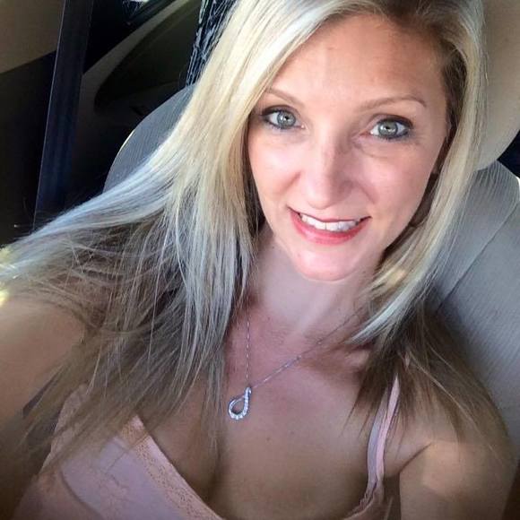 hollylisa76